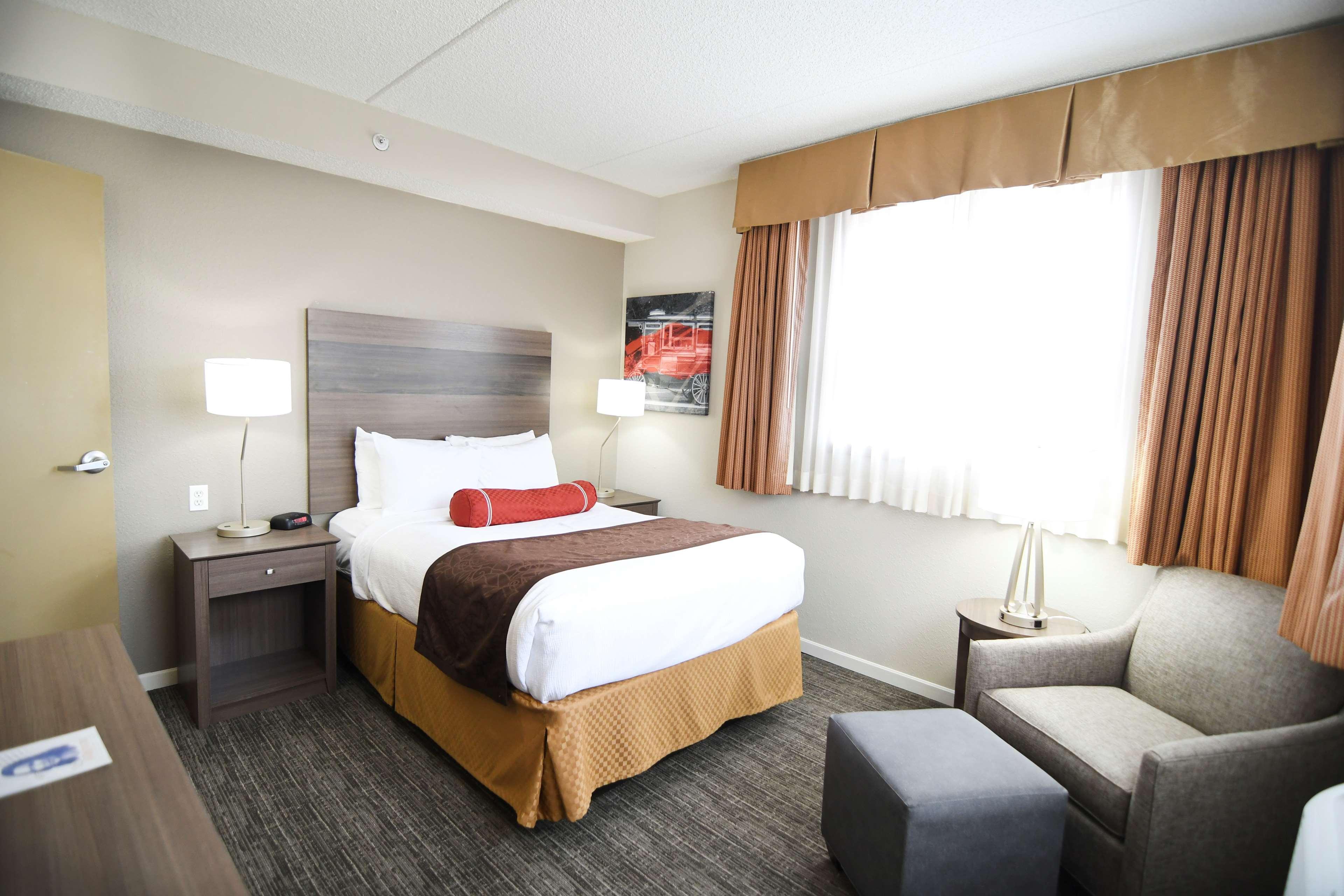 Best Western Plus Sandusky Hotel & Suites Екстер'єр фото