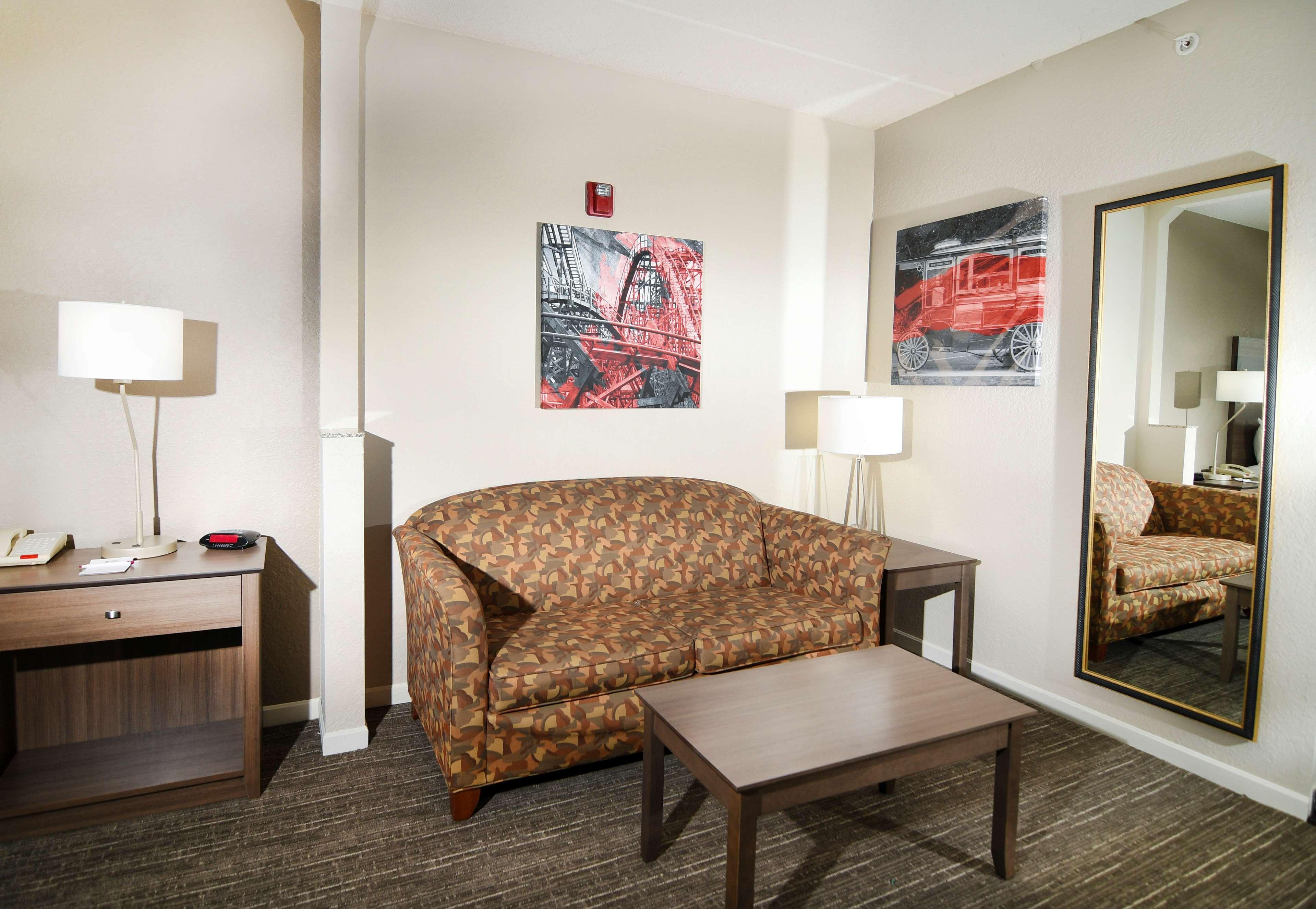 Best Western Plus Sandusky Hotel & Suites Екстер'єр фото